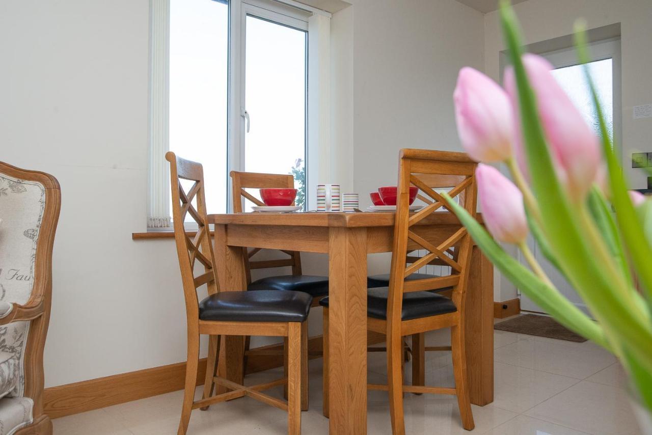 Finest Retreats - Sea Views Cottage Prestatyn Eksteriør bilde